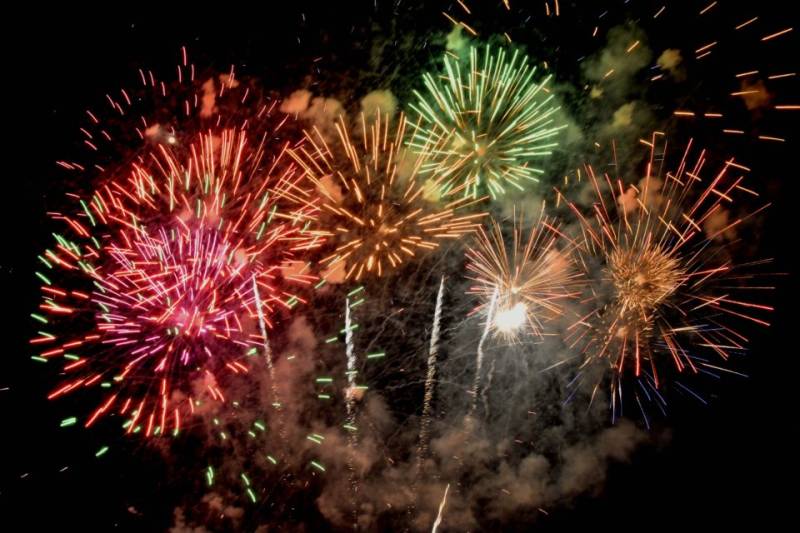 feux d'artifices pour mariage près de Marseille