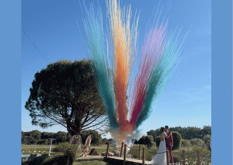 fusées de couleurs au domaine amourella à la roque d'anthéron