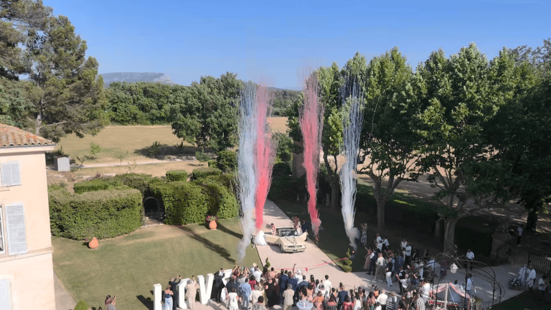 fusées de couleur pour mariage à Aix en Provence