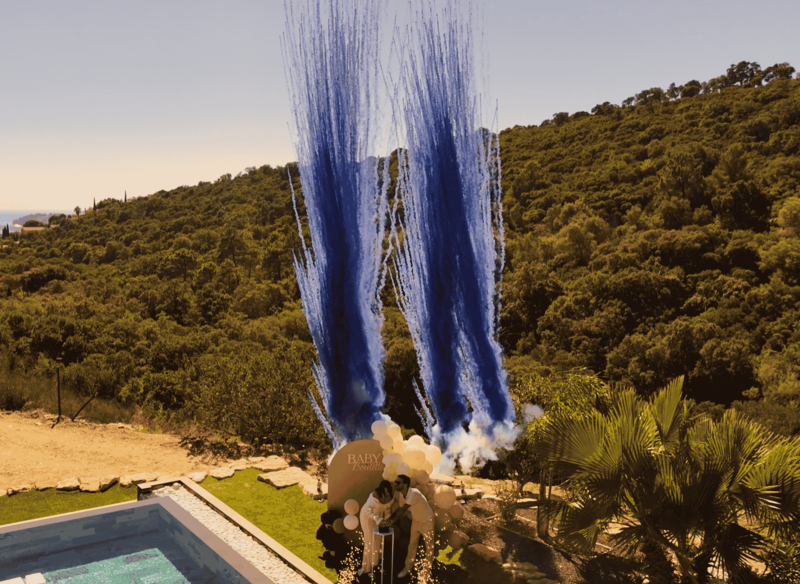 Gender Reveal avec buzzer et fusées de poudres à Cavalaire sur mer près de St Tropez