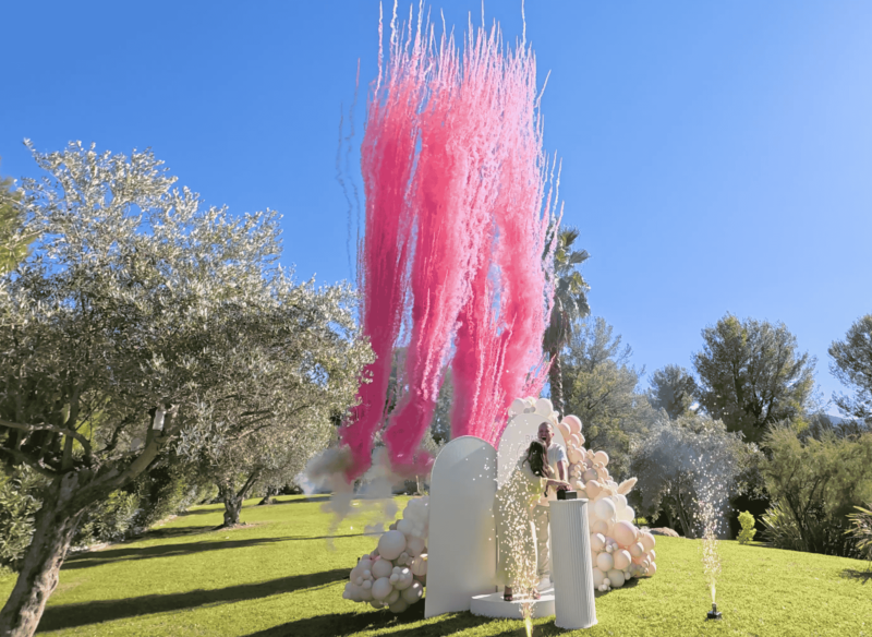 fusées de couleur avec buzzer pour gender reveal à Gémenos