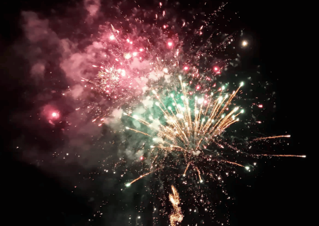 feu artifice de nuit marseille