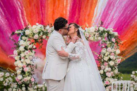feux d'artifices de jour pour mariage château Roquefeuille à Trets près de Pourrières