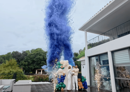 baby shower avec fusées de couleurs pour révélation sexe bébé pour Anais et Thomas de secret story à bandol